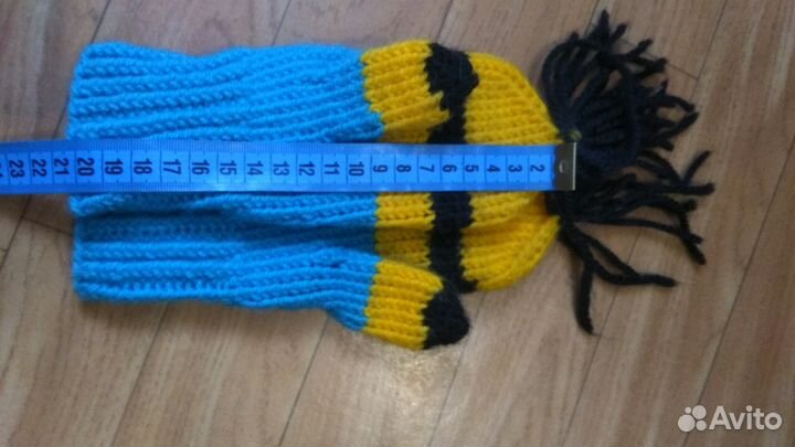 Варежки - миньоны на 6-8 лет