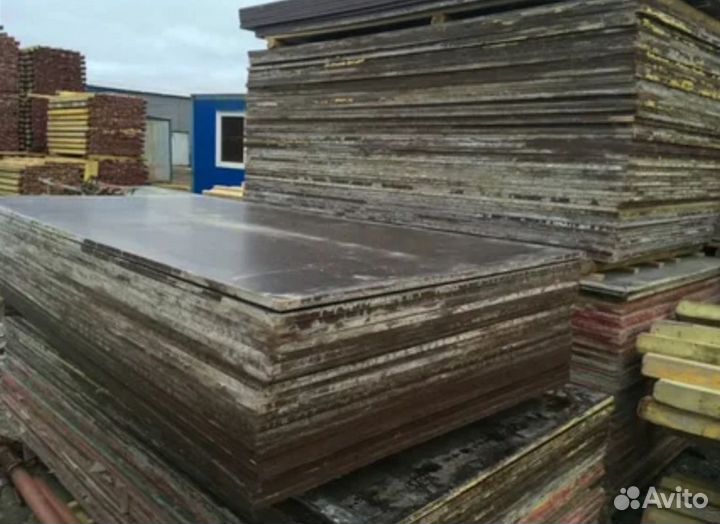 Фанера ламинированная 18 мм 610*2440