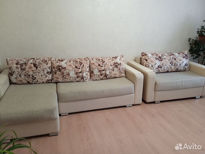 Угловой диван бу