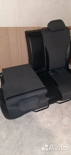 Заднее сиденье Nissan Tiida