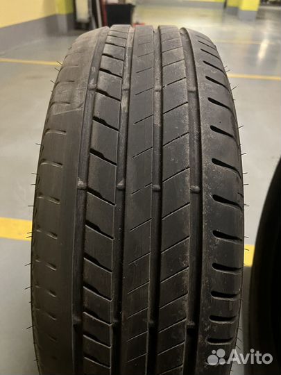 Bridgestone Alenza 001 225/60 R18 104W