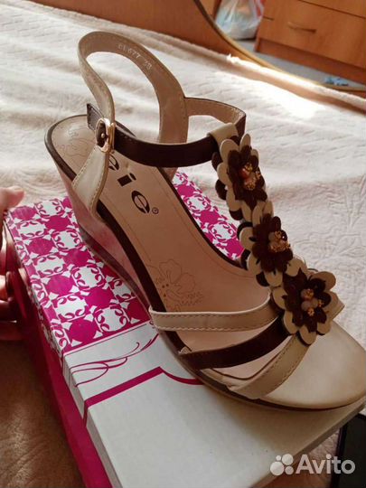 Босоножки женские новые 38 размер