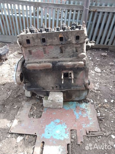 Продаю запчасти трактора дт 75