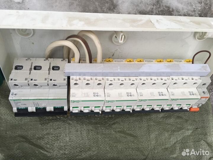 Щит электрический с автоматами б/у