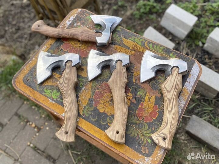 Топор кованый