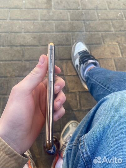 iPhone 11 pro 64 gb