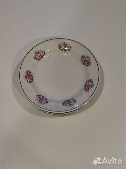 Десертные фарфоровые тарелки Sigulda (Сигулда)