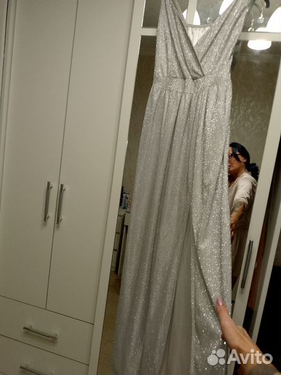 Вечернее платье в пол 42 44 белое