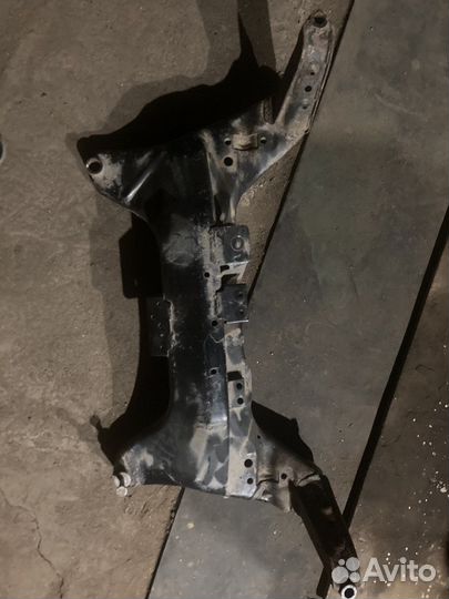 Подрамник нисан альмера классик