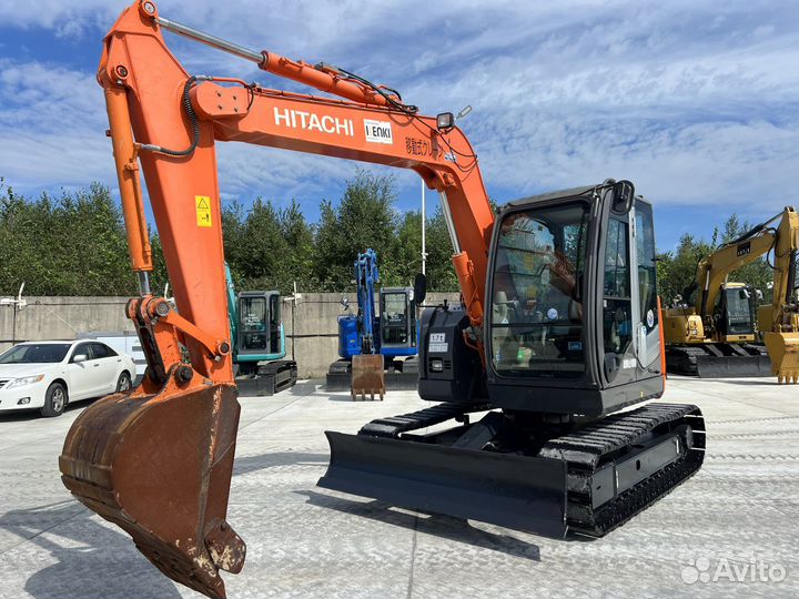 Мини-экскаватор Hitachi ZX75US-A, 2021