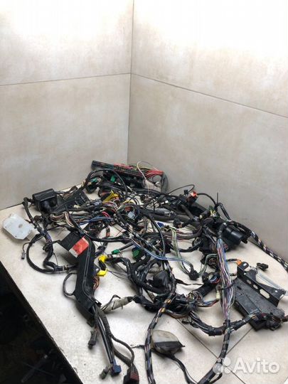 Проводка подкапотная Saab 9000 седан 2290 куб.см