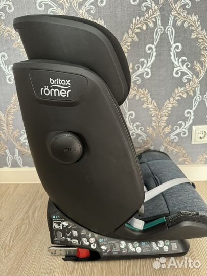 Автокресло Britax Romer Advansafix i-Size