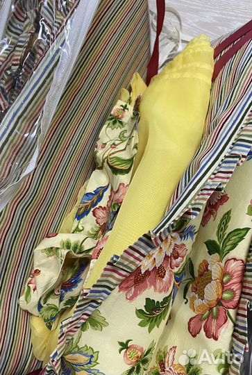 Комплект в кроватку с бортиками и балдахином