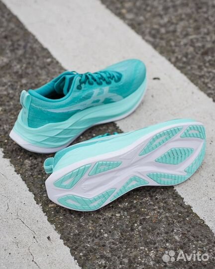 Беговые кроссовки Мужские/Женские Asics Superblast