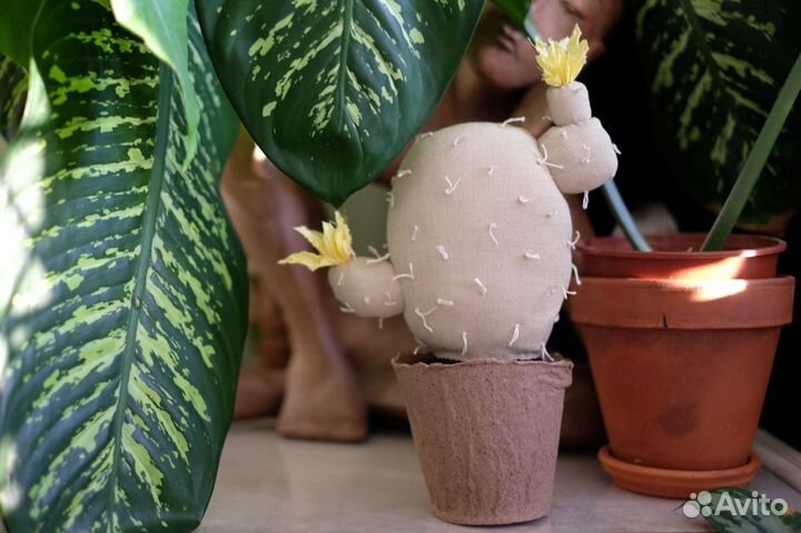 Кактус из ткани