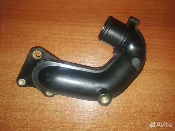 Патрубок системы охлаждения (гусак), пластик