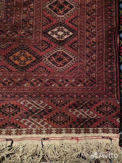 Ковер тикинский туркменский