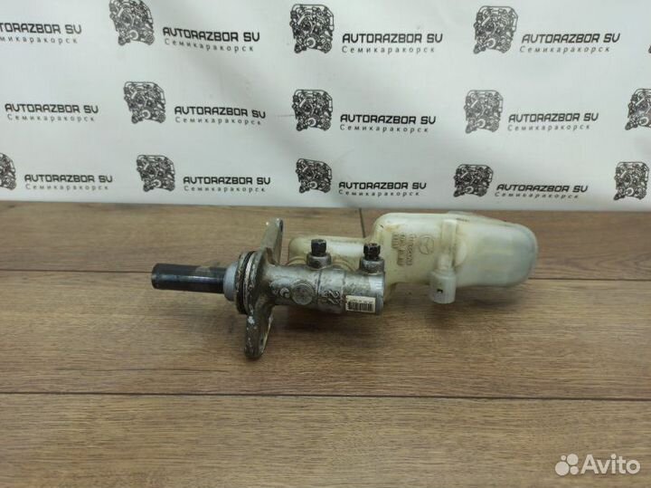 Главный тормозной цилиндр Mazda 6 Gj седан PY 2.5