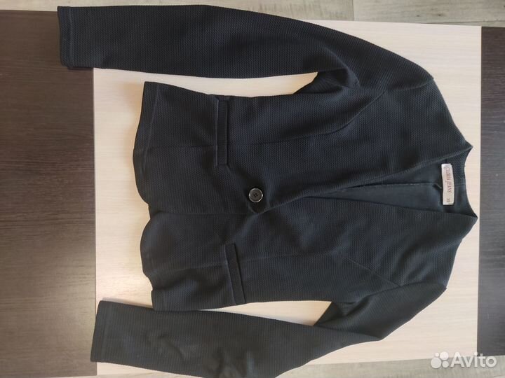 Пакет вещей размера 40-42 бесплатно