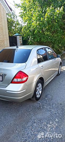 Nissan Tiida 1.6 AT, 2012, 214 000 км