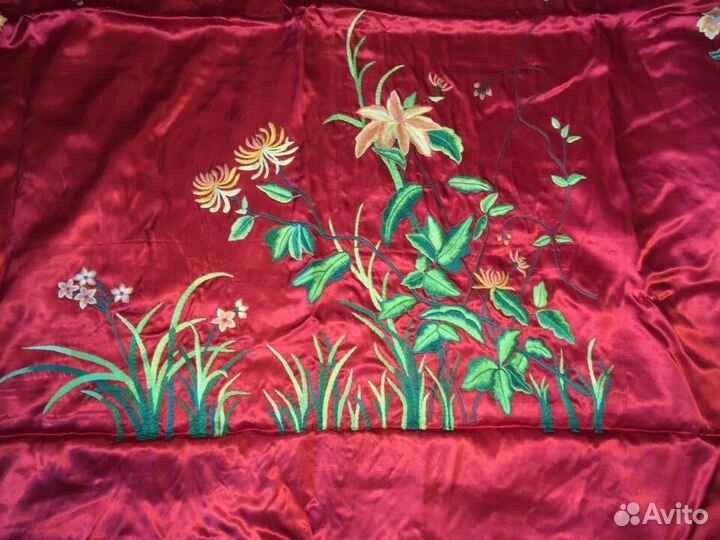 Атласное покрывало с вышивкой СССР