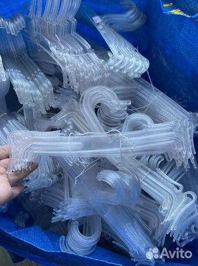 Вешалки плечики