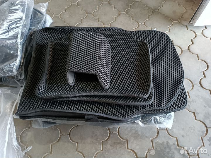 Коврики салона полики