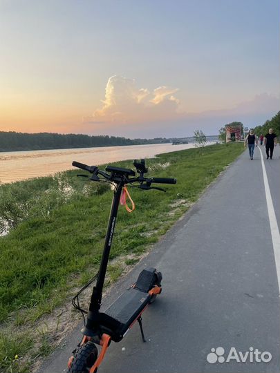 Электросамокат kugoo g3