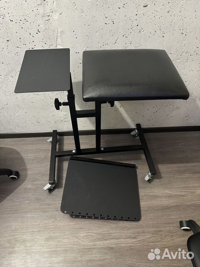 Тату холдер новый и 2 стула мастера экокожа