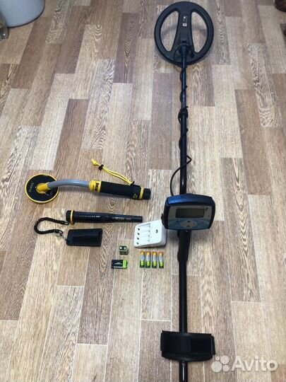 Набор металлоискателей Minelab X-Terra 705 + доп