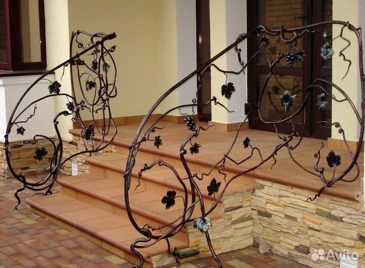 Кованые межэтажная лестницы