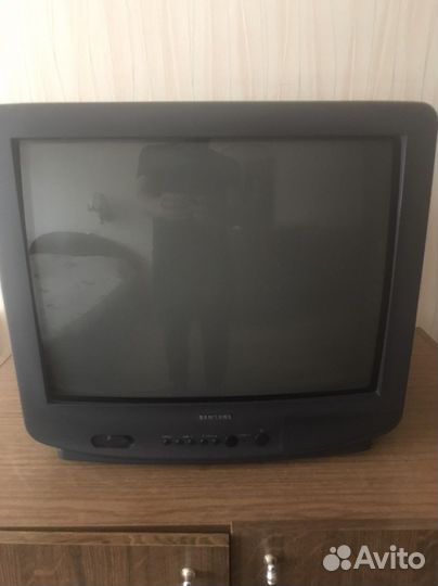 Телевизор samsung