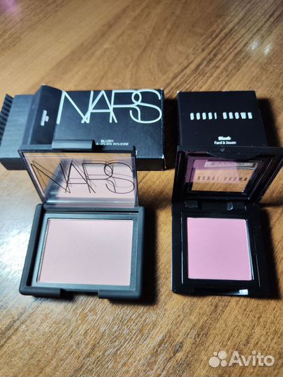 Румяна Nars, Bobby Brown
