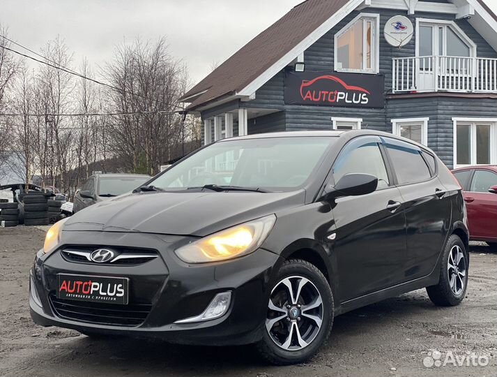 Hyundai Solaris 1.4 AT, 2012, 223 000 км