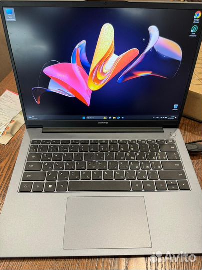 Huawei matebook d14