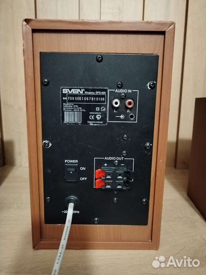 Колонки 2.1 sven SPS-820