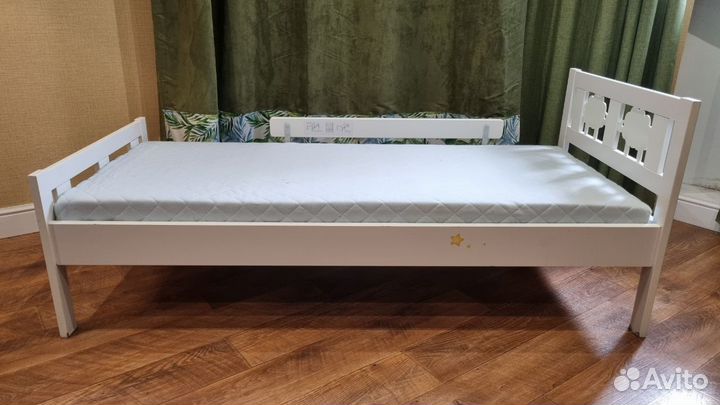 Детская кровать IKEA с матрасом