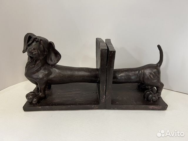 Держатель для книг, интерьерная фигурка