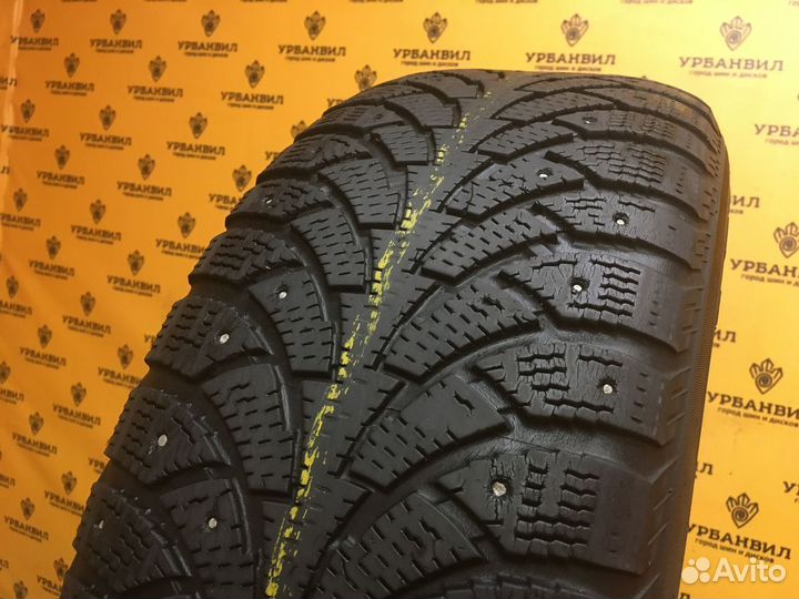 Nokian Tyres Hakkapeliitta 4 215/60 R16 95T