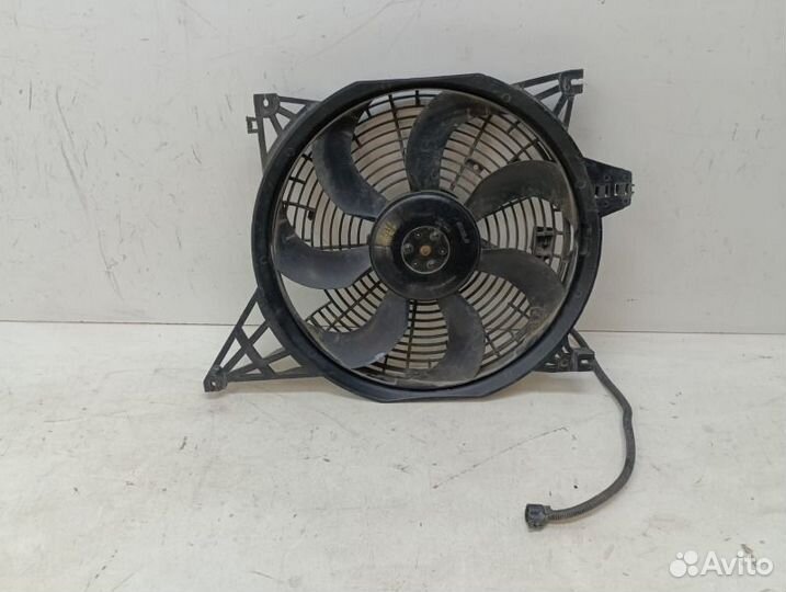 Диффузор вентилятора передний Kia Mohave 1 2009