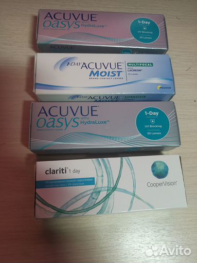 Acuvue Moist Multifocal 1-Day;21 линза; 8,4; +1,25