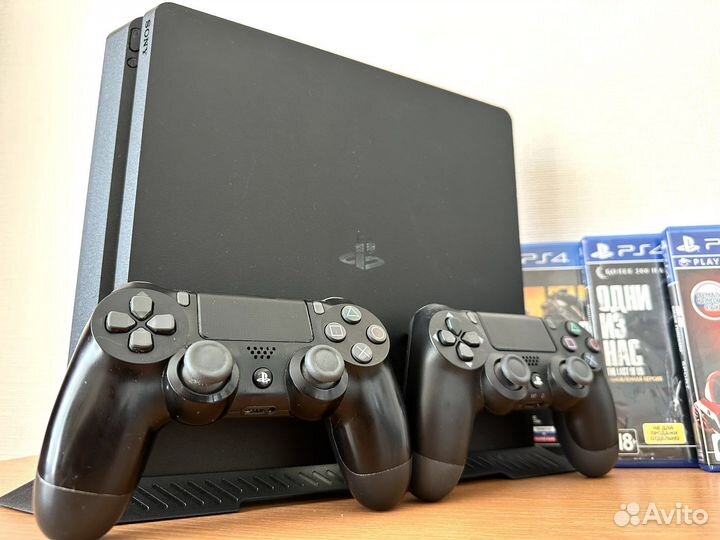 Sony PS4 Slim Как новая/Fifa23/2геймпада