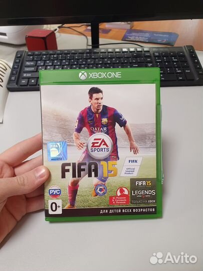 Xbox One 500гб + диск