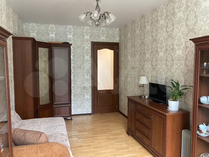 2-к. квартира, 54,6 м², 2/5 эт.