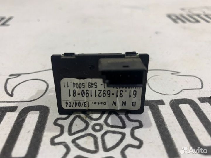 Кнопка парктроника Bmw 745 E65 N62B44 2004