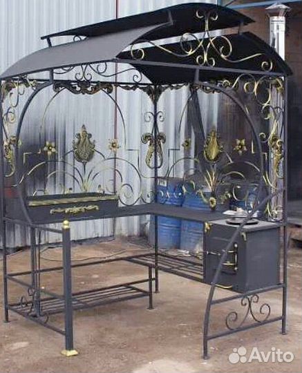 Мангал с печью и столиком