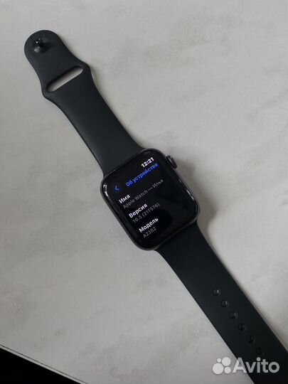 Apple Watch SE 44мм