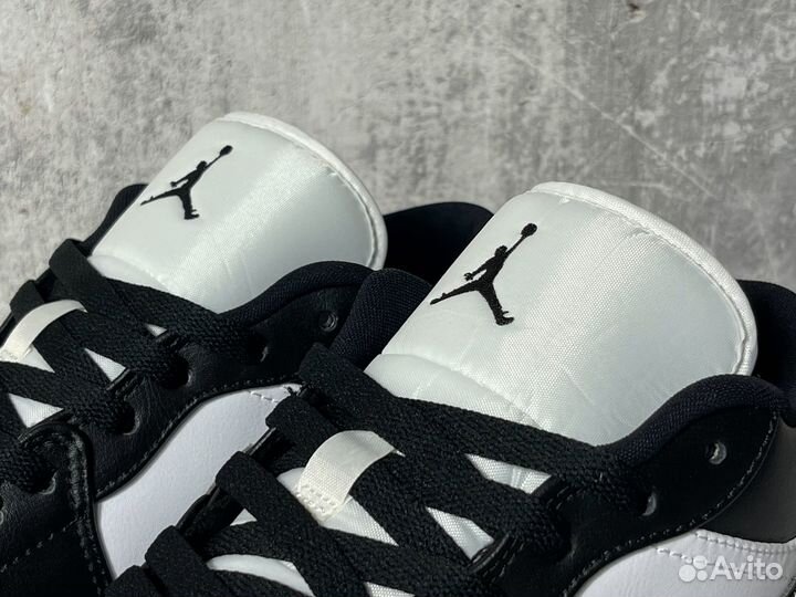 Nike Air Jordan 1 Low Panda