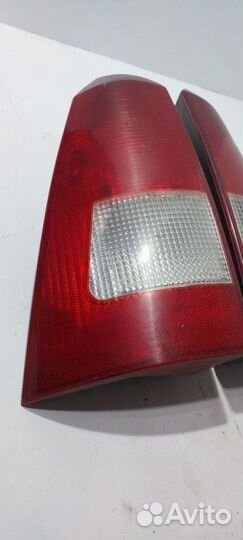 Фонари задние Ford Focus 1998-2004