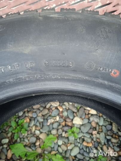 Triangle TR757 215/65 R16